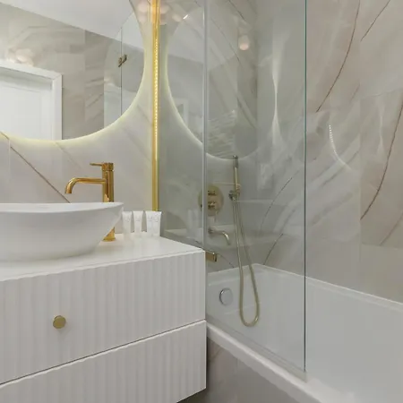 Nasypowa With Parking By Renters