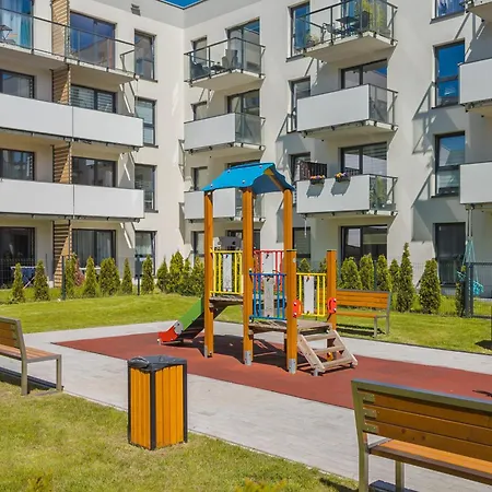 Nasypowa With Parking By Renters גדינייה