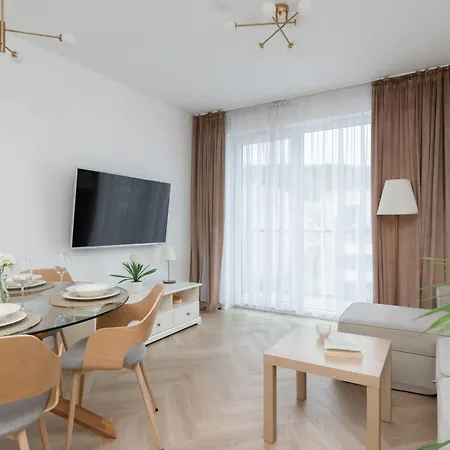 Nasypowa With Parking By Renters Appartement