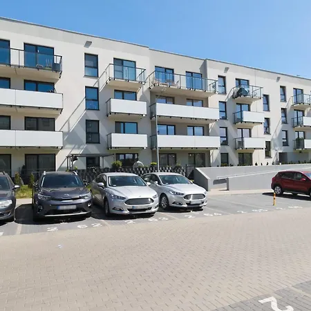 Nasypowa With Parking By Renters גדינייה