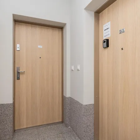 Διαμέρισμα Nasypowa With Parking By Renters