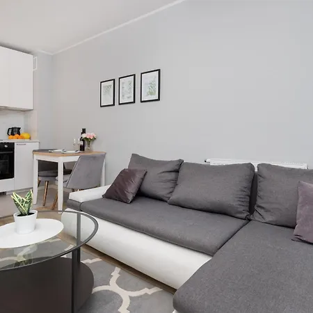 Nasypowa With Parking By Renters